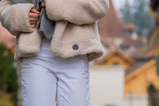 From Lounge to Lunch: 5 Unexpected Ways to Style Your Tracksuit
